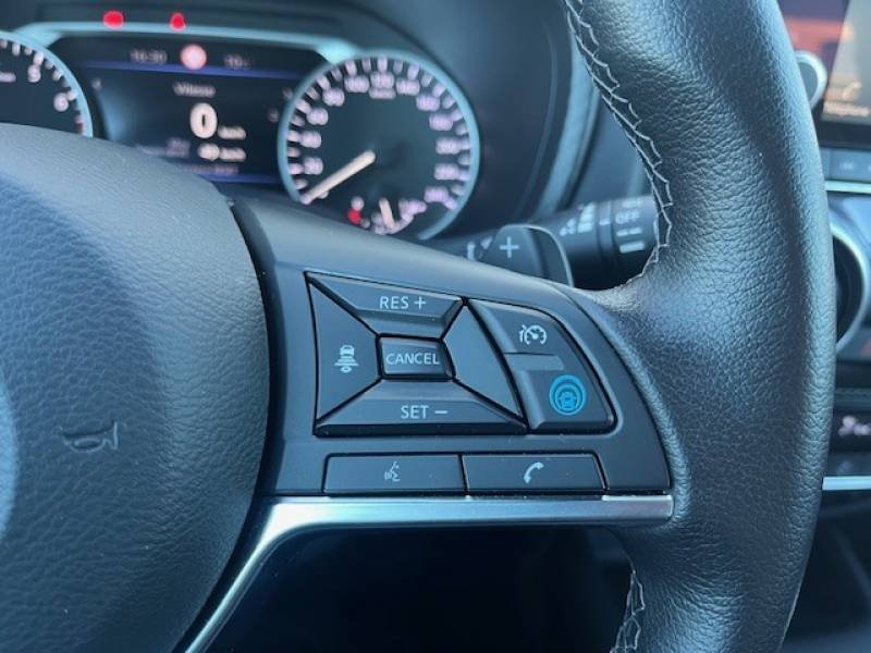 Nissan Juke - Photo 11