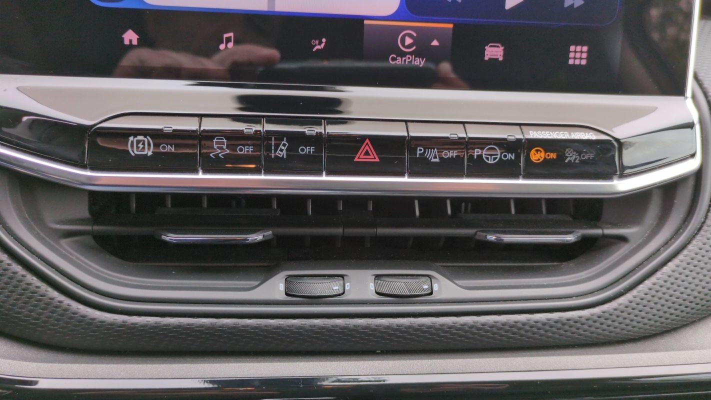 Jeep Compass - Photo 13