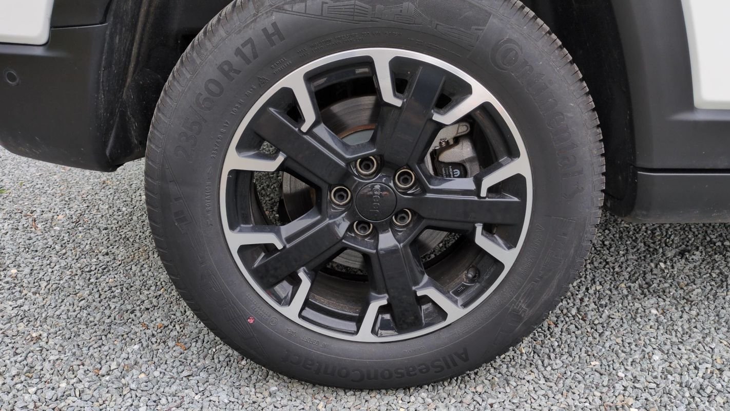 Jeep Compass - Photo 16