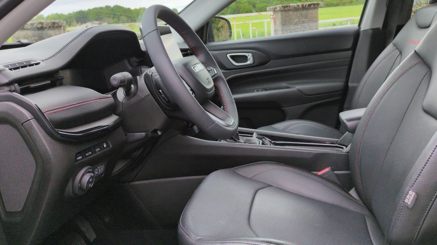 Jeep Compass - Photo 25