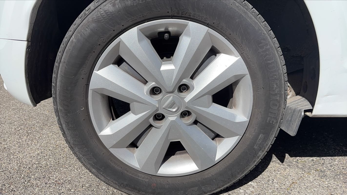 Dacia Sandero - Photo 16