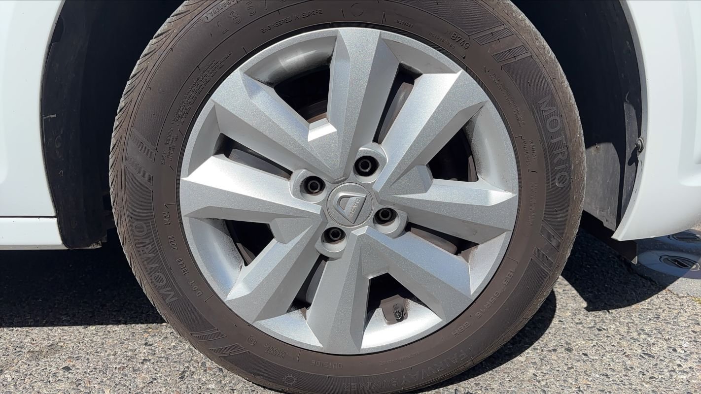 Dacia Sandero - Photo 17