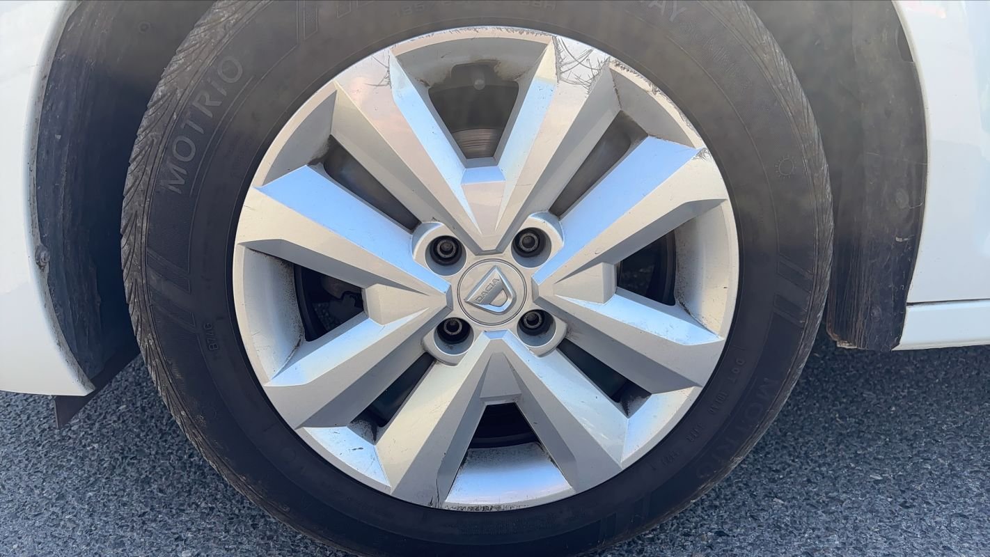 Dacia Sandero - Photo 18