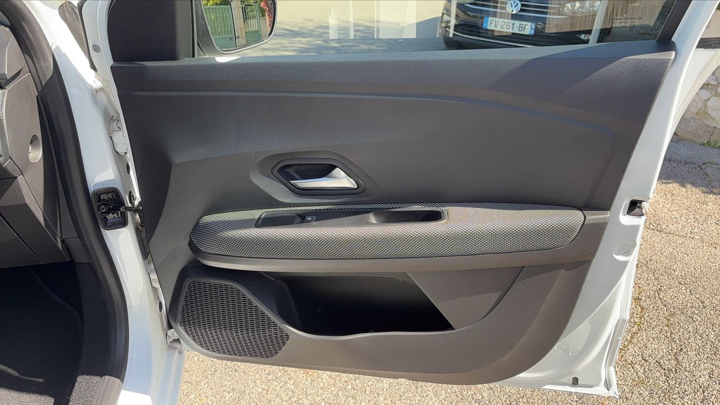 Dacia Sandero - Photo 22