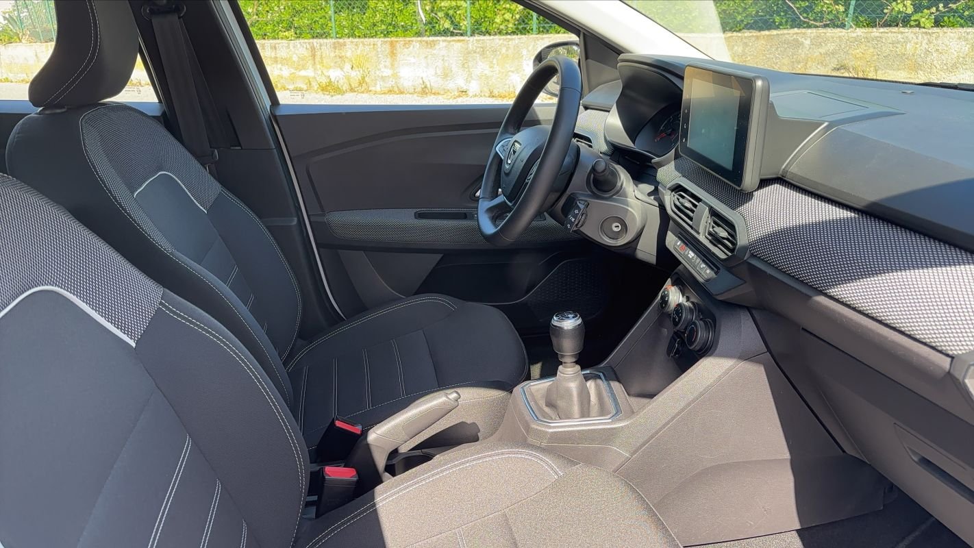 Dacia Sandero - Photo 28