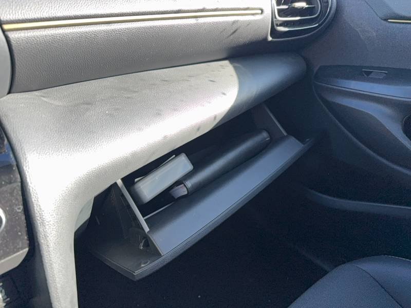 Toyota Yaris - Photo 31