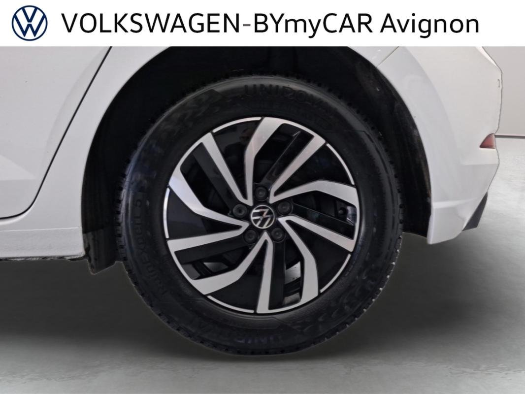 Volkswagen Polo - Photo 18