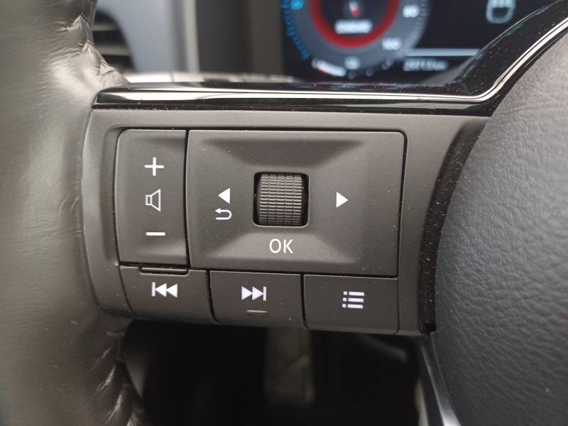 Nissan Qashqai - Photo 25