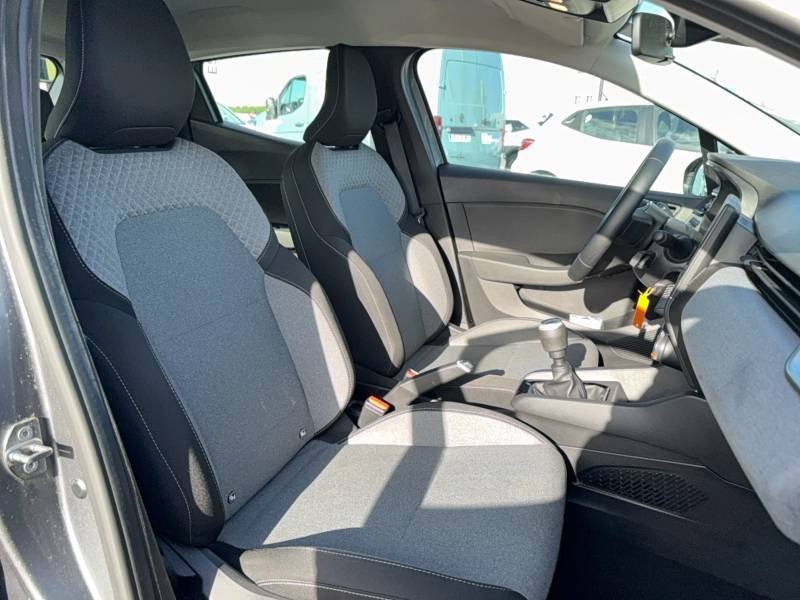 Renault Clio - Photo 11