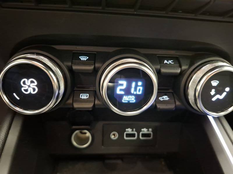 Renault Clio - Photo 17