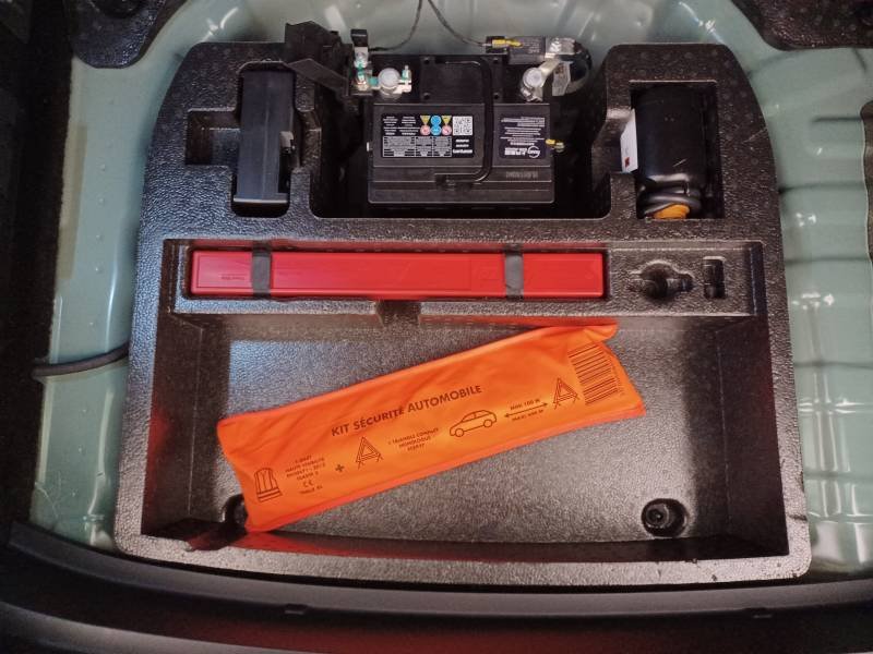 MG ZS - Photo 27