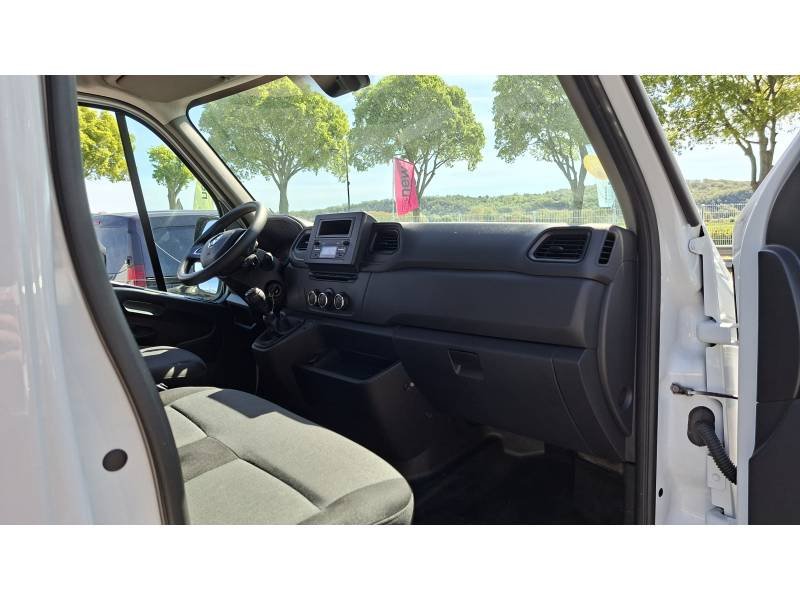 Renault Master - Photo 20