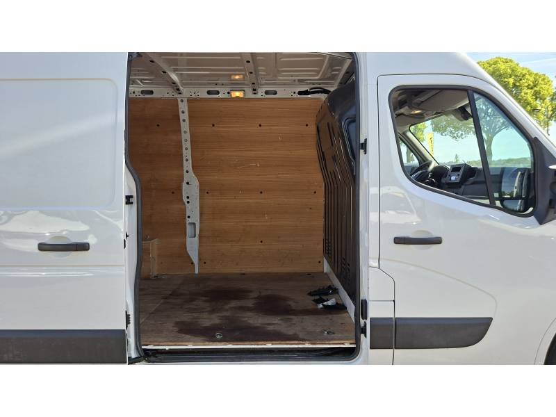 Renault Master - Photo 22