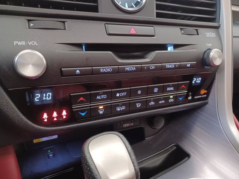 Lexus RX - Photo 30