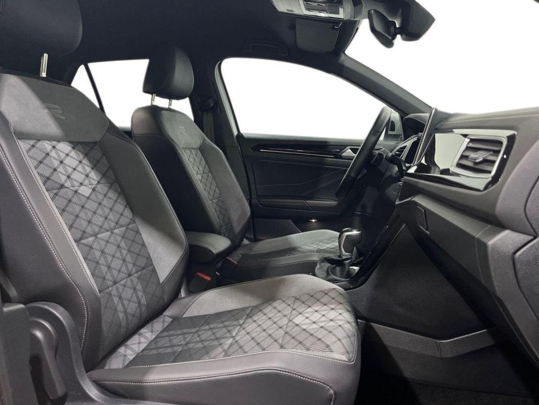 Volkswagen T-Roc - Photo 13