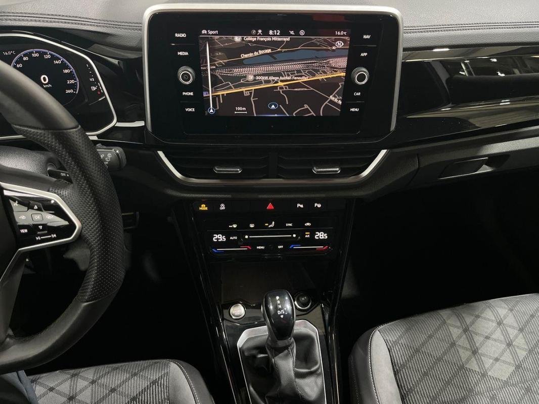 Volkswagen T-Roc - Photo 10