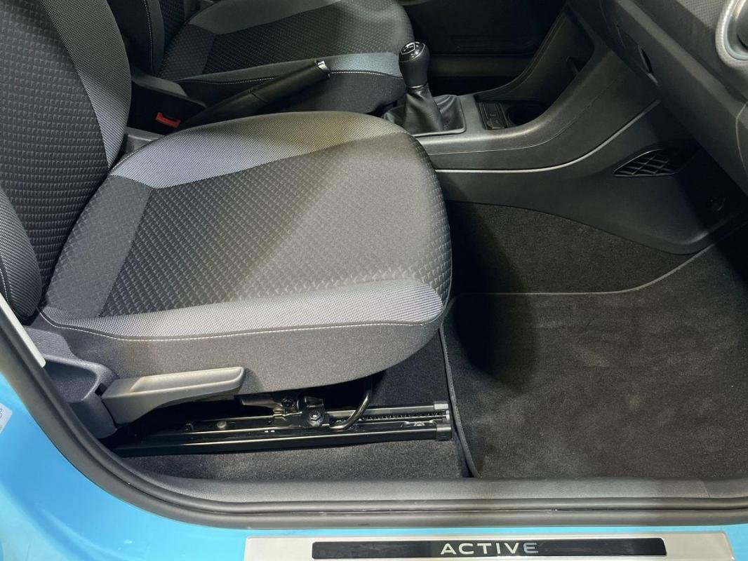 Volkswagen Up! - Photo 14
