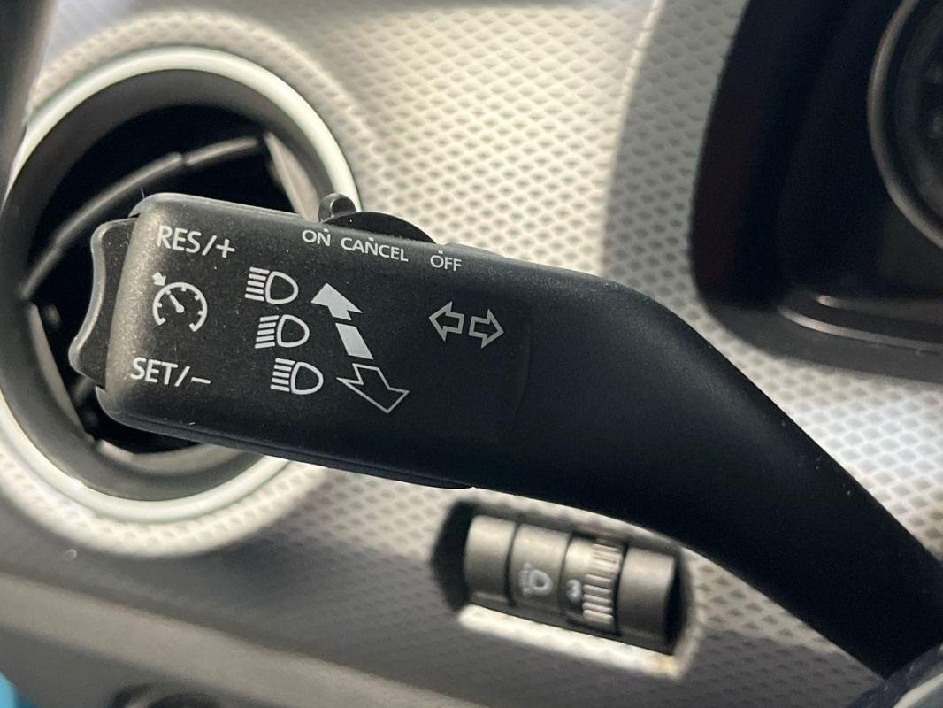 Volkswagen Up! - Photo 21