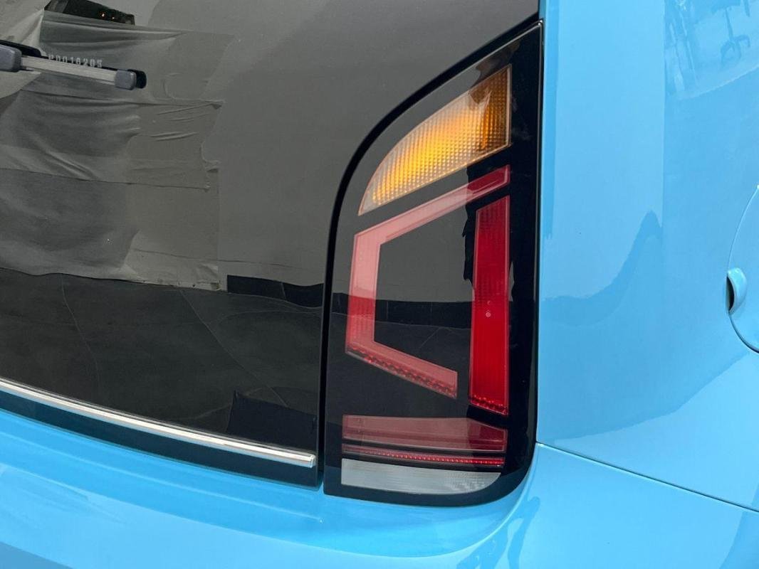 Volkswagen Up! - Photo 30