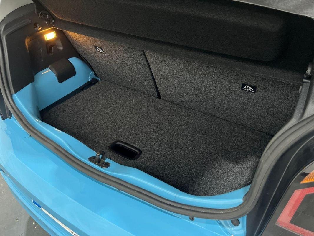 Volkswagen Up! - Photo 32