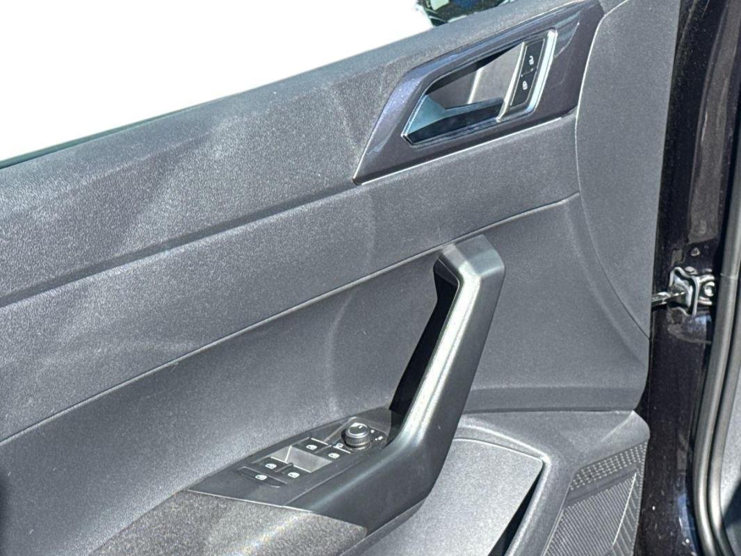 Volkswagen Polo - Photo 15
