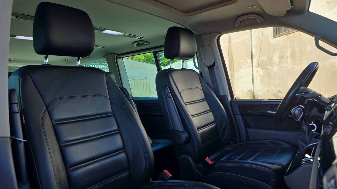 Volkswagen Multivan - Photo 29