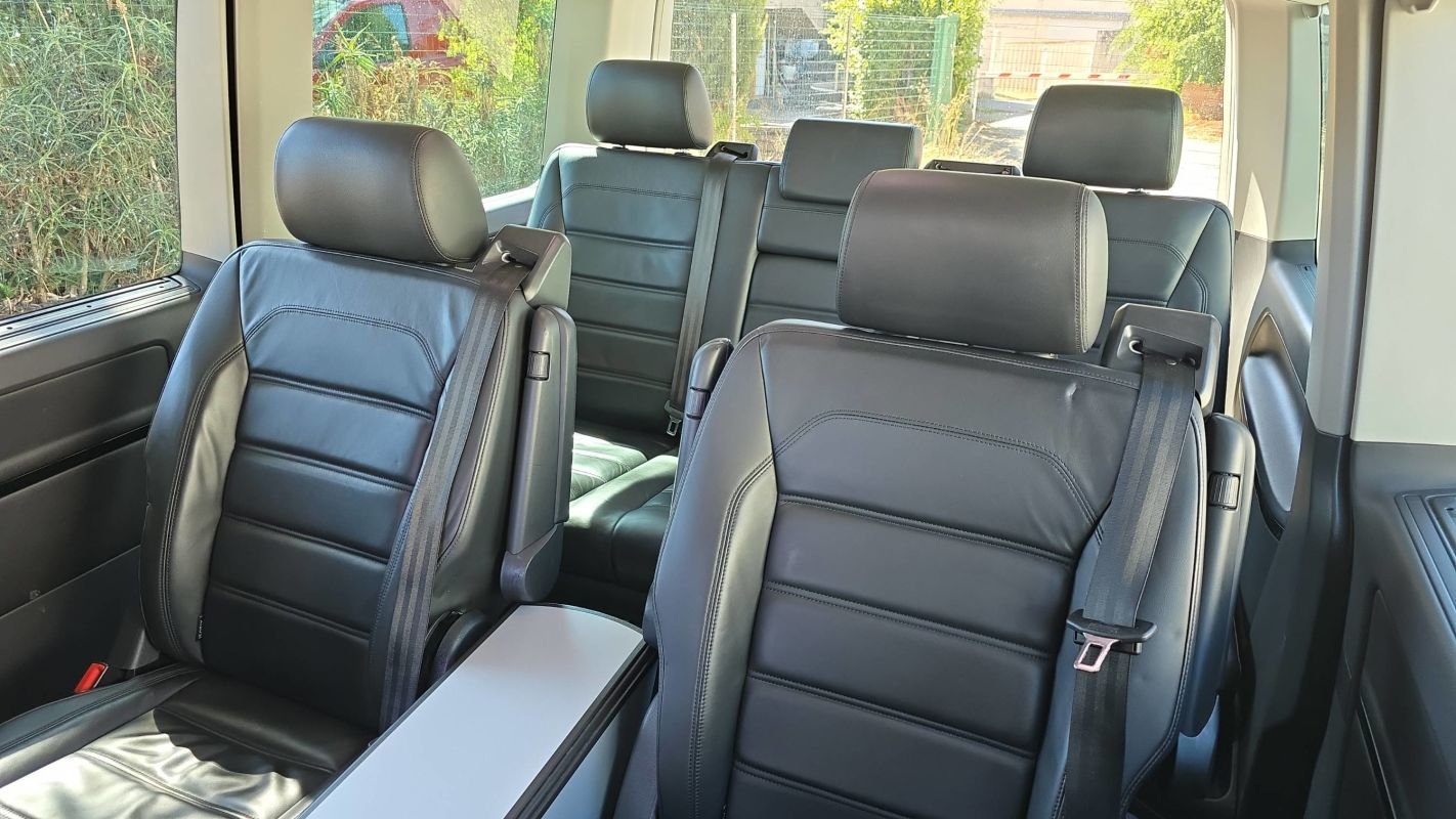 Volkswagen Multivan - Photo 9