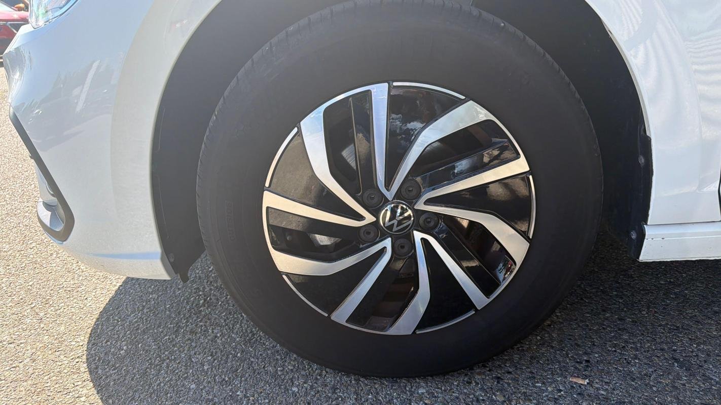 Volkswagen Polo - Photo 9
