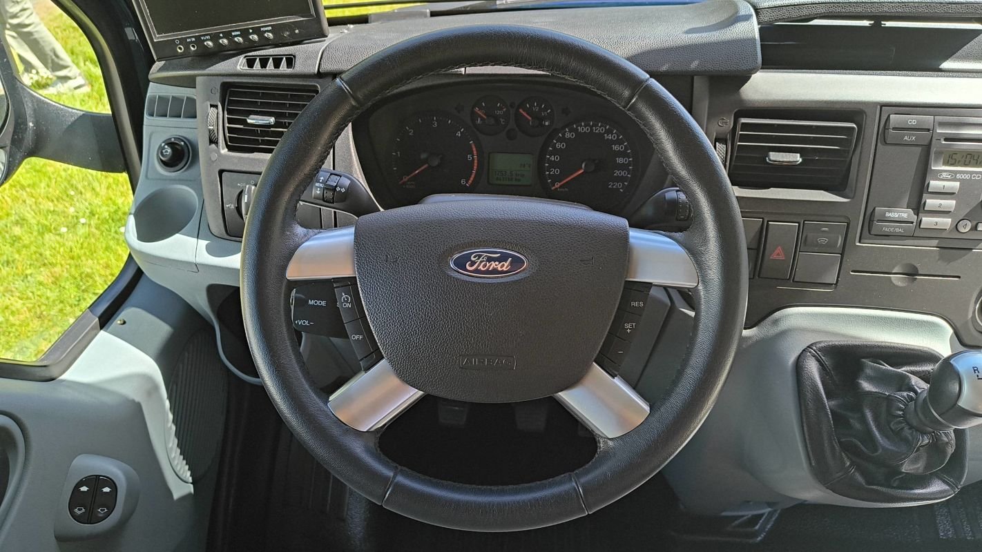 Ford Transit - Photo 24