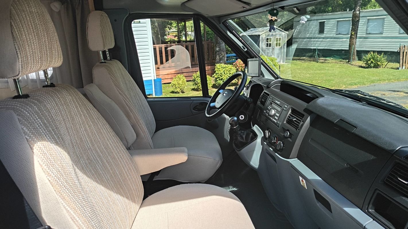 Ford Transit - Photo 28