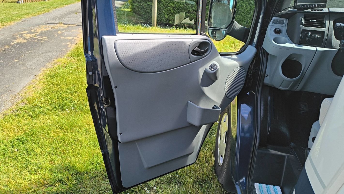 Ford Transit - Photo 7