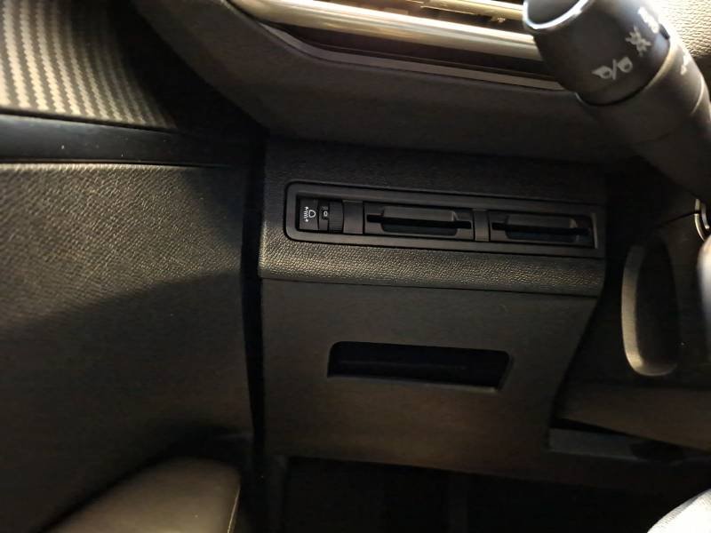 Peugeot 3008 - Photo 18
