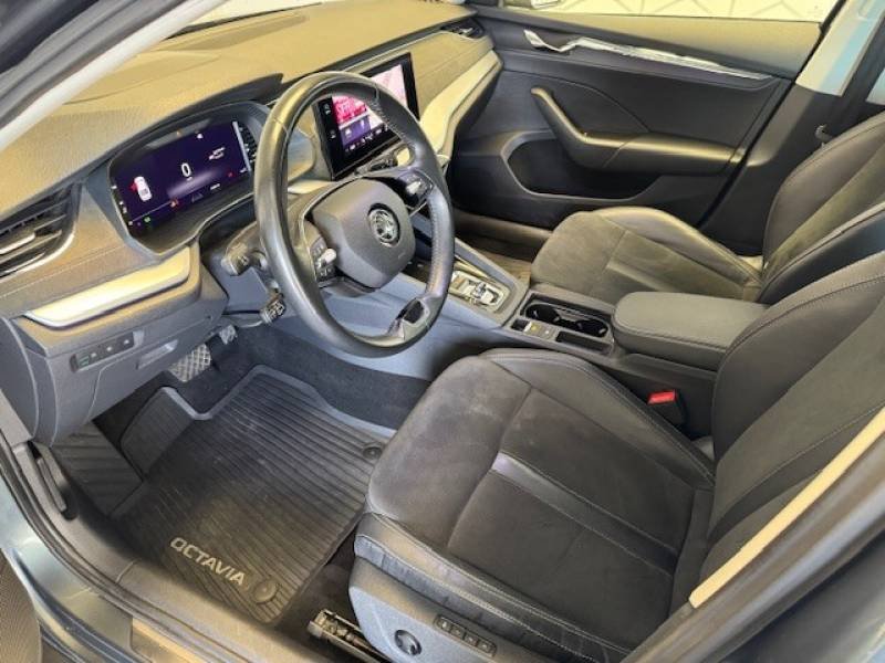 Skoda Octavia - Photo 11