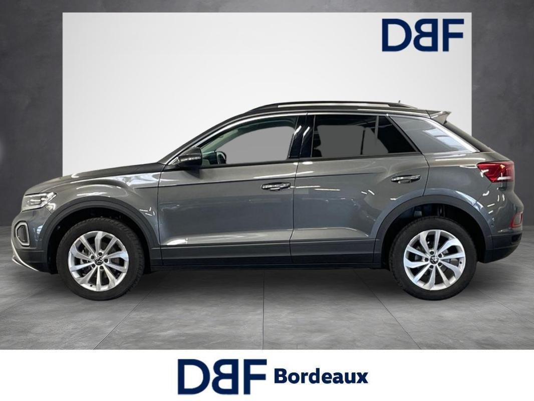 Volkswagen T-Roc - Photo 2