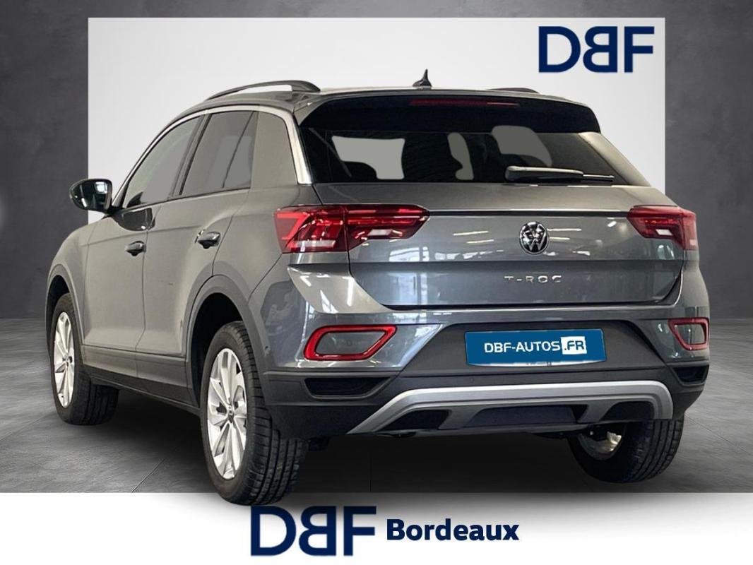 Volkswagen T-Roc - Photo 3