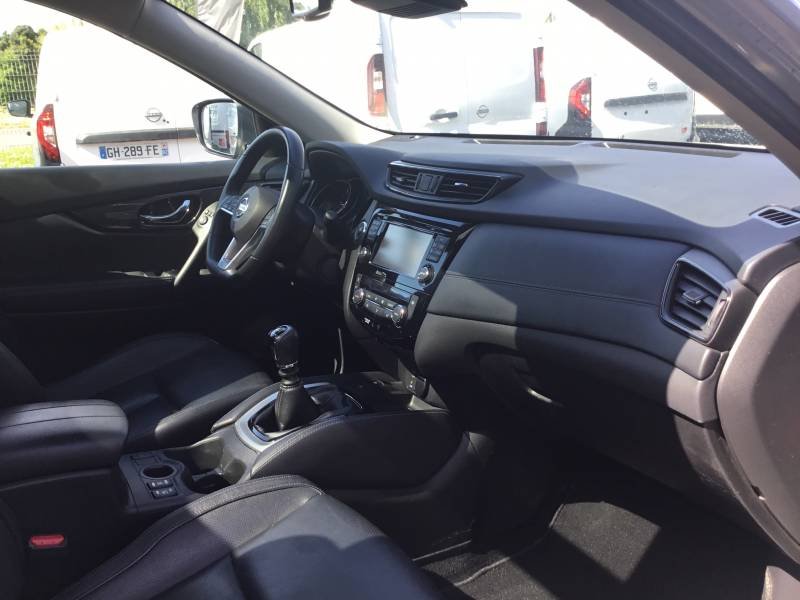Nissan X-Trail - Photo 17