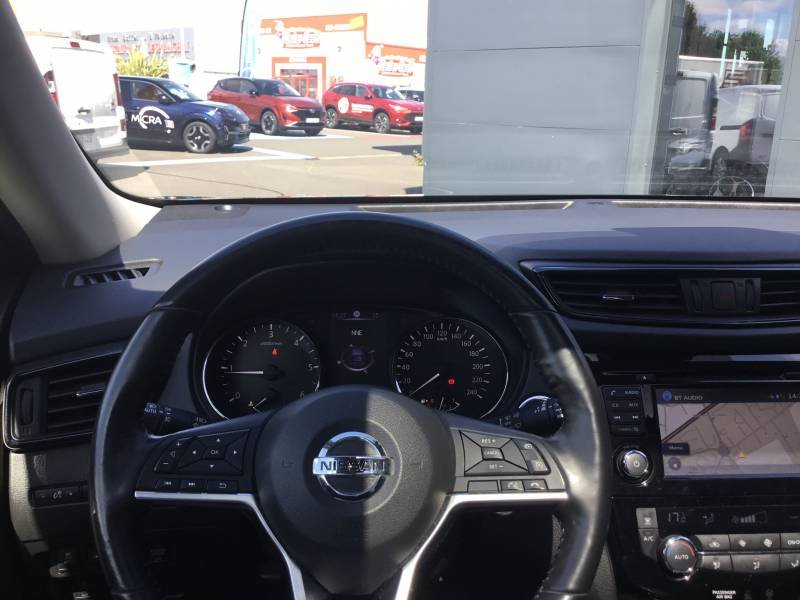 Nissan X-Trail - Photo 23