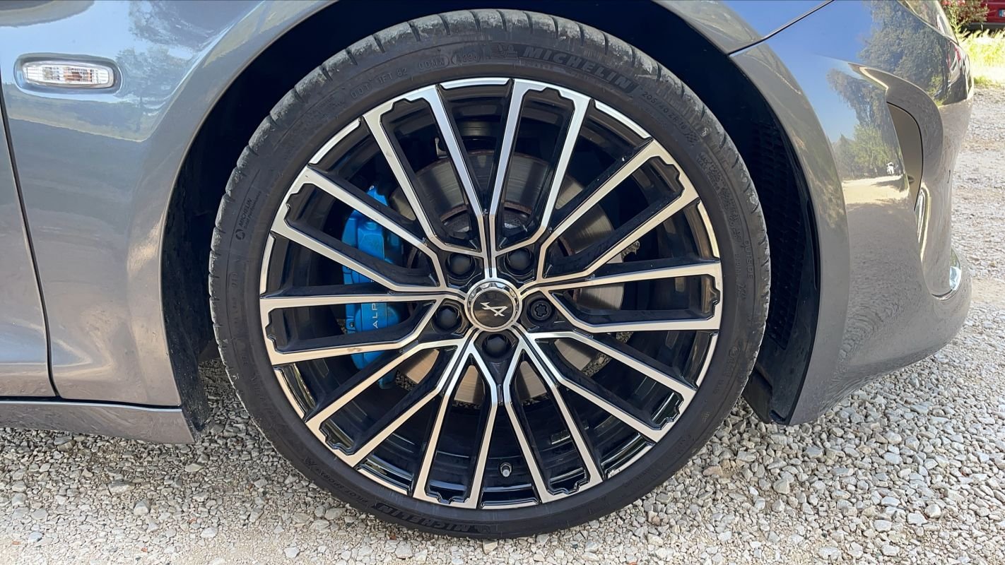 Alpine A110 - Photo 17