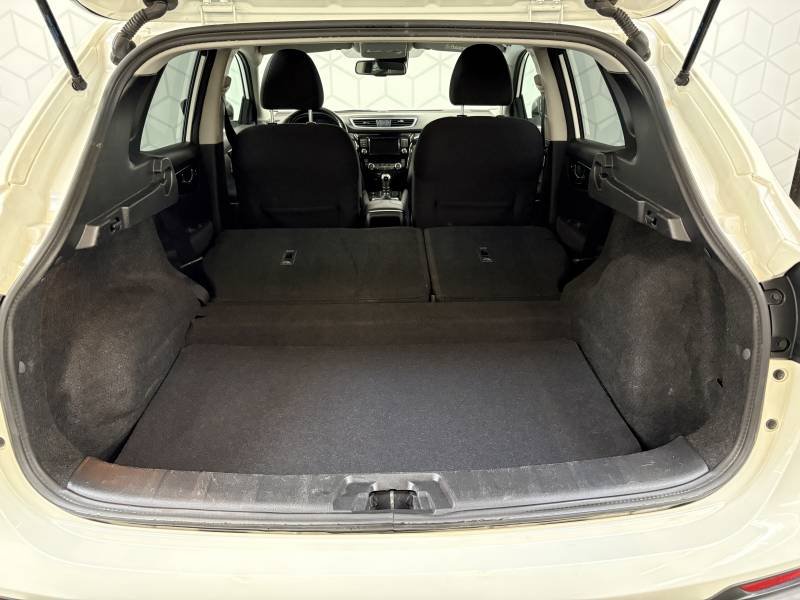 Nissan Qashqai - Photo 14