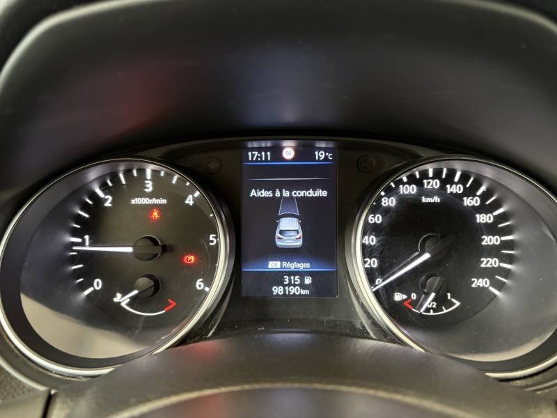 Nissan Qashqai - Photo 22