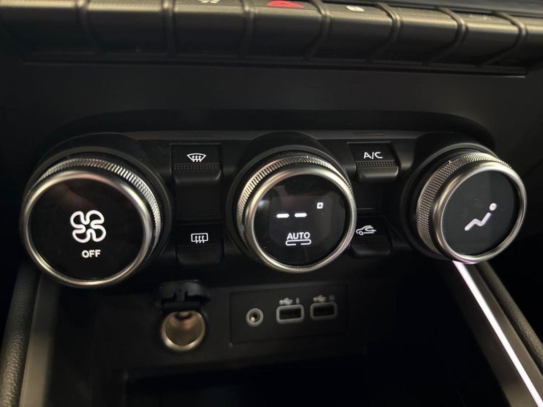 Renault Clio - Photo 18