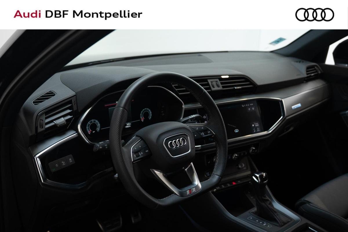 Audi Q3 - Photo 16