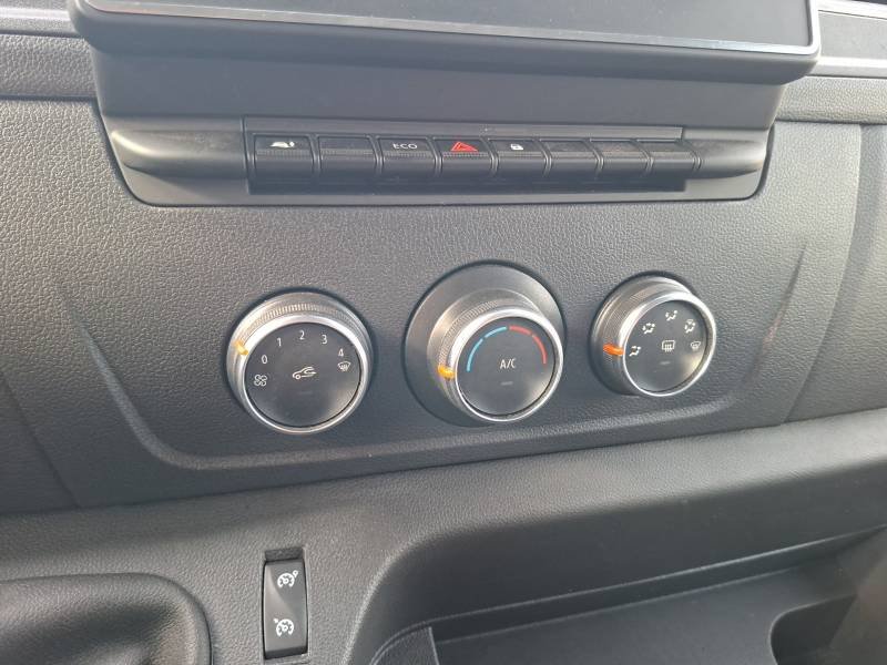Renault Master - Photo 24