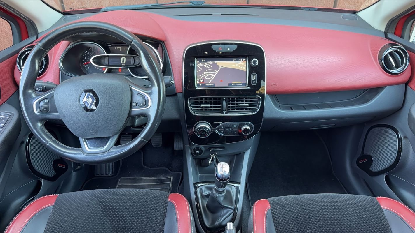 Renault Clio Estate - Photo 11