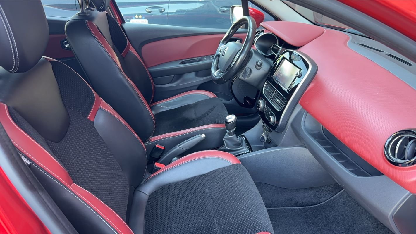 Renault Clio Estate - Photo 28