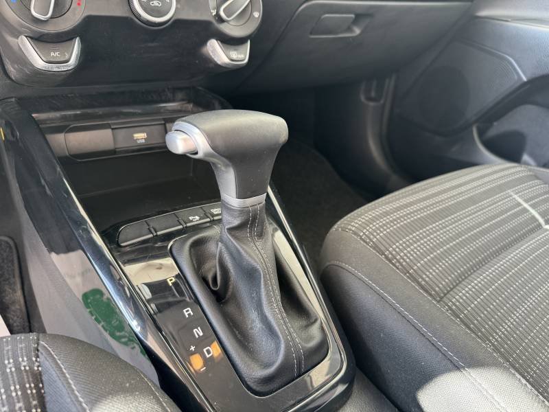 Kia Stonic - Photo 26