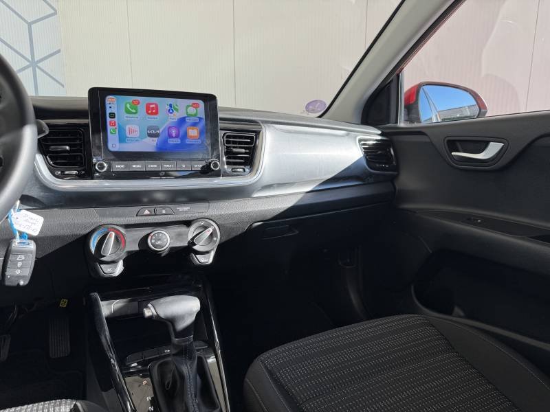 Kia Stonic - Photo 37