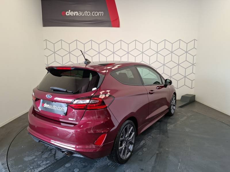 Ford Fiesta - Photo 5