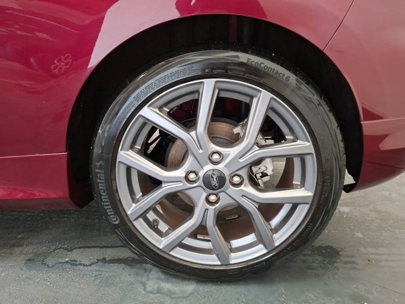 Ford Fiesta - Photo 10
