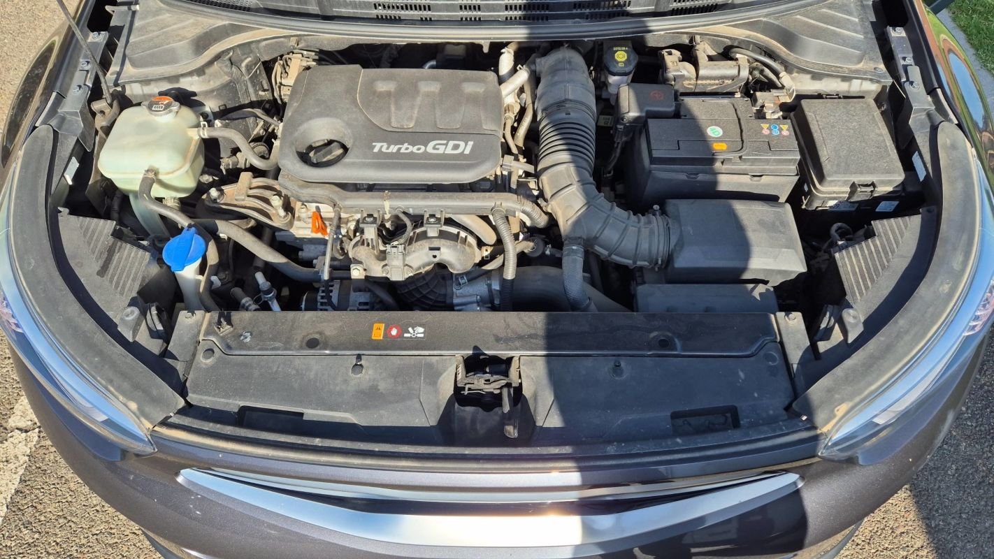 Kia Stonic - Photo 15
